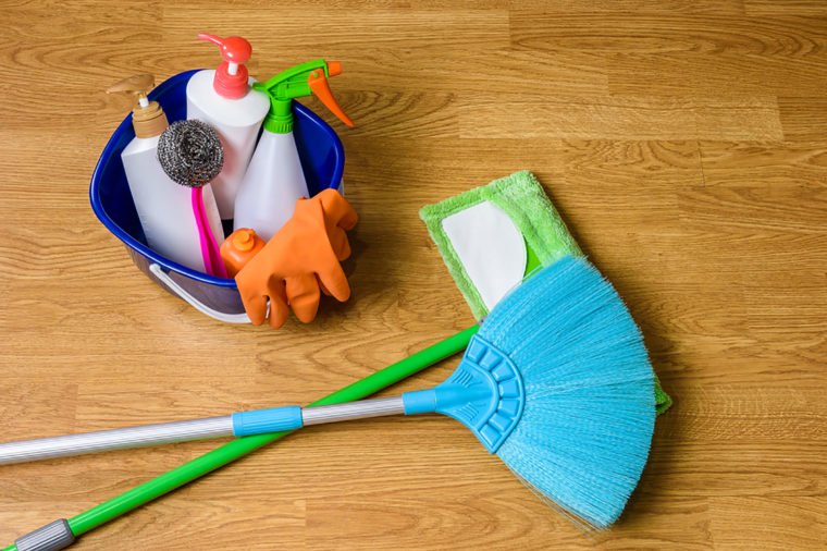 4 DIY (Do It Yourself) Cleaning Hacks.